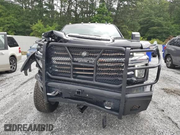 2022 Chevrolet Silverado 2500HD High Country with VIN 1GC4YREY8NF203395, listed as a Copart auction lot 58822955 with 129,552 mi miles and Salvage title. Bid and sale history available at DreamBid. Image 5.