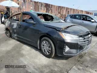 2020 Hyundai Elantra SE z VIN 5NPD74LF3LH548893, wystawiony jako Copart lot #90082315 z przebiegiem Nie podano mil oraz Nie do naprawy • Non repairable. Historia ofert i sprzedaży dostępna na DreamBid. Obrazek 4.