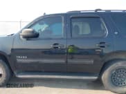 ✅ 2014 Chevrolet Tahoe LT • VIN: 1GNSCBE01ER235571 • Lot: 42403118. Listed on IAAI with 238,069 mi. Free auction sales archive from the USA and detailed vehicle history report at DreamBid. Image 14.