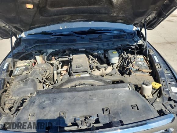 ✅ 2016 Ram 2500 Laramie • VIN: 3C6UR5NL0GG247717 • Лот: 68479255. Опубликован ранее на Copart с пробегом 221 917 миль. Бесплатный доступ к архиву аукционных продаж из США и подробный отчёт об истории автомобиля на DreamBid. Изображение 11.