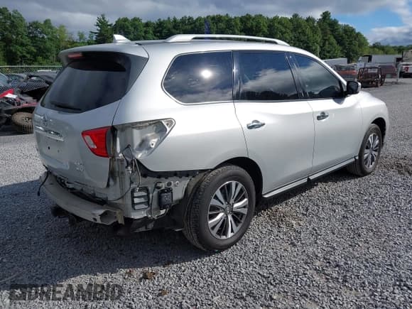 ✅ 2019 Nissan Pathfinder S • VIN: 5N1DR2MMXKC581052 • Lot: 42763098. Listed on IAAI with 71,534 mi. Free auction sales archive from the USA and detailed vehicle history report at DreamBid. Image 4.