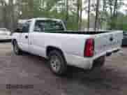 2004 Chevrolet Silverado 1500 z VIN 1GCEC14T24Z121685, wystawiony jako IAAI lot #42471846 z przebiegiem 121 667 mil mil oraz . Historia ofert i sprzedaży dostępna na DreamBid. Obrazek 3.