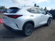 ✅ 2022 Lexus NX 350 • VIN: 2T2AGCEZ8NC004511 • Лот: 42149218. Опубликован ранее на IAAI с пробегом 42 441 миль. Бесплатный доступ к архиву аукционных продаж из США и подробный отчёт об истории автомобиля на DreamBid. Изображение 4.