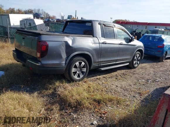 ✅ 2017 Honda Ridgeline RTL-T • VIN: 5FPYK2F61HB007659 • Lot: 43624511. Wystawiony na IAAI z przebiegiem 85 180 mil. Bezpłatny archiwum sprzedaży aukcyjnych z USA i szczegółowy raport historii pojazdu na DreamBid. Zdjęcie 4.