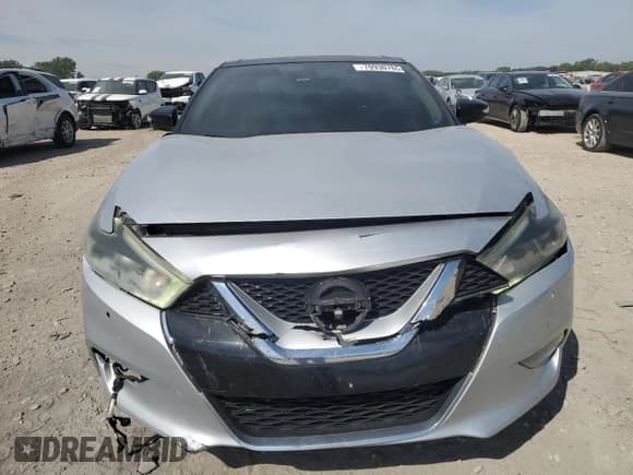 ✅ 2016 Nissan Maxima SL • VIN: 1N4AA6AP8GC413704 • Лот: 70930765. Опубликован ранее на Copart с пробегом 119 628 миль. Бесплатный доступ к архиву аукционных продаж из США и подробный отчёт об истории автомобиля на DreamBid. Изображение 5.