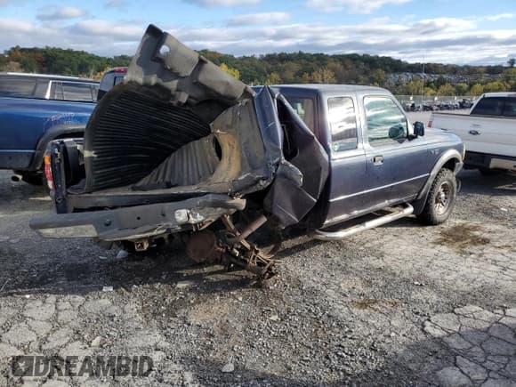 ✅ 1999 Ford Ranger XLT • VIN: 1FTZR15XXXTA38529 • Lot: 86340315. Listed on Copart with 215,878 mi. Free auction sales archive from the USA and detailed vehicle history report at DreamBid. Image 3.