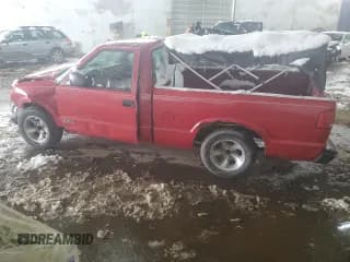 ✅ 1998 Chevrolet S-10 LS • VIN: 1GCCS1445WK245416 • Лот: 80077624. Опубликован ранее на Copart с пробегом 129 079 миль. Бесплатный доступ к архиву аукционных продаж из США и подробный отчёт об истории автомобиля на DreamBid. Изображение 2.