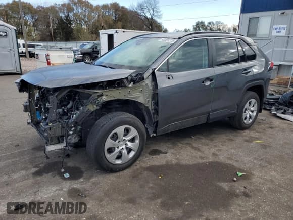 ✅ 2021 Toyota RAV4 LE • VIN: 2T3H1RFV6MC134683 • Lot: 92501225. Listed on Copart with 59,232 mi. Free auction sales archive from the USA and detailed vehicle history report at DreamBid. Image 1.