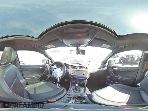 ✅ 2021 Volkswagen Tiguan SE • VIN: 3VV2B7AX2MM098542 • Lot: 54369865. Wystawiony na Copart z przebiegiem 97 020 mil. Bezpłatny archiwum sprzedaży aukcyjnych z USA i szczegółowy raport historii pojazdu na DreamBid. Zdjęcie 15.