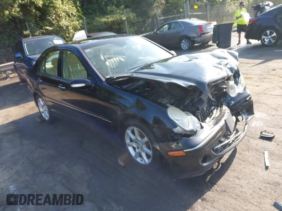 ✅ 2007 Mercedes-Benz C 280 Luxury • VIN: WDBRF92H57F887369 • Лот: 42852237. Опубликован ранее на IAAI с пробегом 136 370 миль. Бесплатный доступ к архиву аукционных продаж из США и подробный отчёт об истории автомобиля на DreamBid. Изображение 1.