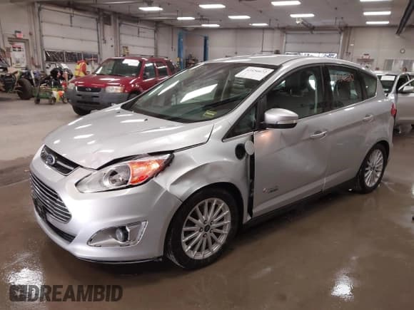 ✅ 2016 Ford C-Max SEL • VIN: 1FADP5CU1GL112572 • Lot: 43456672. Wystawiony na IAAI z przebiegiem 94 790 mil. Bezpłatny archiwum sprzedaży aukcyjnych z USA i szczegółowy raport historii pojazdu na DreamBid. Zdjęcie 18.