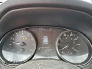 ✅ 2018 Nissan Rogue S • VIN: JN1BJ1CR3JW285686 • Lot: 94051045. Wystawiony na Copart z przebiegiem 26 458 mil. Bezpłatny archiwum sprzedaży aukcyjnych z USA i szczegółowy raport historii pojazdu na DreamBid. Zdjęcie 9.