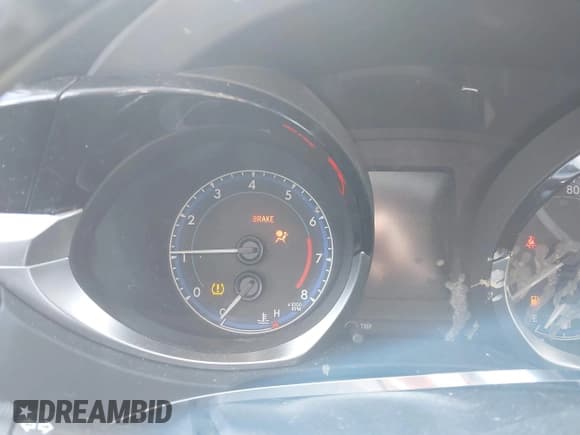 ✅ 2016 Toyota Corolla L • VIN: 2T1BURHE9GC743046 • Lot: 41900264. Listed on IAAI with 84,412 mi. Free auction sales archive from the USA and detailed vehicle history report at DreamBid. Image 17.