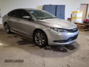 ✅ 2016 Chrysler 200 S • VIN: 1C3CCCBB5GN172966 • Lot: 91805305. Wystawiony na Copart z przebiegiem 101 576 mil. Bezpłatny archiwum sprzedaży aukcyjnych z USA i szczegółowy raport historii pojazdu na DreamBid. Zdjęcie 13.
