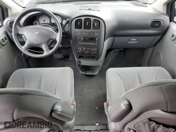 2005 Dodge Caravan SE с VIN 1D4GP24R45B366492, выставлен на аукционе Copart как лот 76658004 с пробегом 110 731 миль миль и Списание • Salvage title. История ставок и продаж доступна на DreamBid. Изображение 8.