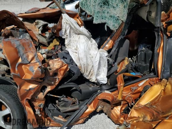 ✅ 2005 Dodge Neon SXT • VIN: 1B3ES56C65D228813 • Lot: 70124065. Listed on Copart with Not provided. Free auction sales archive from the USA and detailed vehicle history report at DreamBid. Image 7.