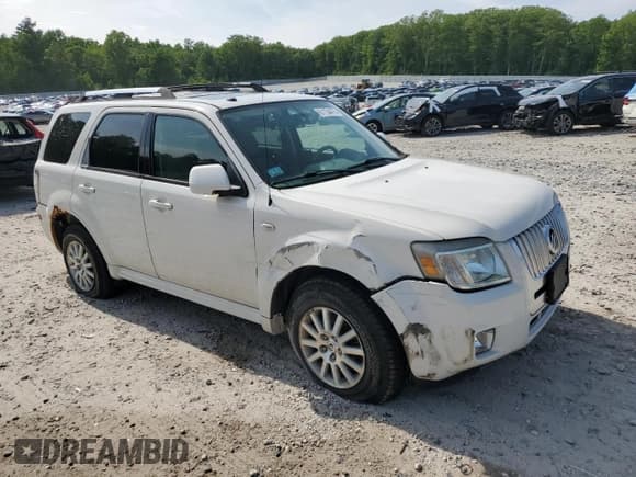 ✅ 2009 Mercury Mariner Premier • VIN: 4M2CU97G09KJ01723 • Lot: 61134475. Wystawiony na Copart z przebiegiem 105 205 mil. Bezpłatny archiwum sprzedaży aukcyjnych z USA i szczegółowy raport historii pojazdu na DreamBid. Zdjęcie 4.