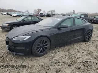 ✅ 2021 Tesla Model S Long Range • VIN: 5YJSA1E59MF456344 • Lot: 90056245. Wystawiony na Copart z przebiegiem 42 765 mil. Bezpłatny archiwum sprzedaży aukcyjnych z USA i szczegółowy raport historii pojazdu na DreamBid. Zdjęcie 1.
