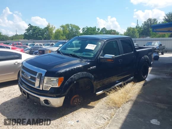 ✅ 2009 Ford F-150 XL • VIN: 1FTPW14V39FA33027 • Lot: 42804306. Listed on IAAI with 199,817 mi. Free auction sales archive from the USA and detailed vehicle history report at DreamBid. Image 2.