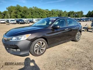 ✅ 2016 Honda Accord EX • VIN: 1HGCR2F75GA224261 • Lot: 71795695. Wystawiony na Copart z przebiegiem 203 198 mil. Bezpłatny archiwum sprzedaży aukcyjnych z USA i szczegółowy raport historii pojazdu na DreamBid. Zdjęcie 1.