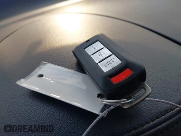 ✅ 2016 Mitsubishi Outlander GT • VIN: JA4JZ4AX0GZ019967 • Lot: 42755354. Listed on IAAI with 119,592 mi. Free auction sales archive from the USA and detailed vehicle history report at DreamBid. Image 11.