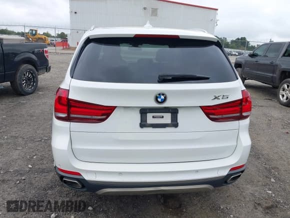 ✅ 2018 BMW X5 xDrive35d • VIN: 5UXKS4C59J0Y17629 • Лот: 43379408. Опубликован ранее на IAAI с пробегом 162 174 миль. Бесплатный доступ к архиву аукционных продаж из США и подробный отчёт об истории автомобиля на DreamBid. Изображение 16.