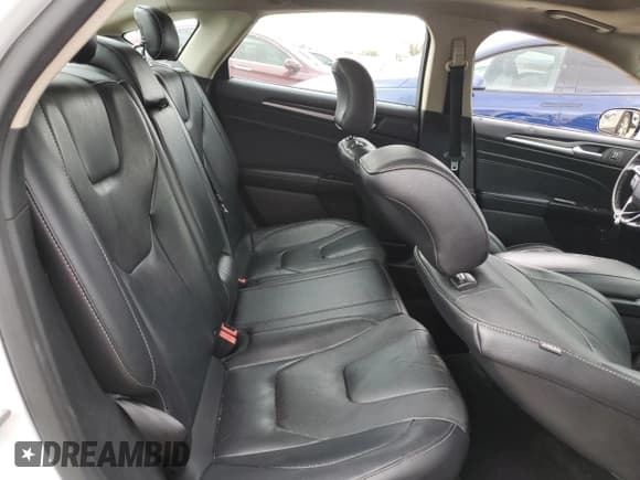 ✅ 2017 Ford Fusion Hybrid Titanium • VIN: 3FA6P0RU7HR187914 • Lot: 82234005. Listed on Copart with 290,959 mi. Free auction sales archive from the USA and detailed vehicle history report at DreamBid. Image 10.