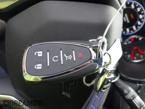 ✅ 2025 Chevrolet Blazer RS • VIN: 3GNKBKRS0SS132438 • Lot: 41539353. Listed on IAAI with 2,598 mi. Free auction sales archive from the USA and detailed vehicle history report at DreamBid. Image 11.