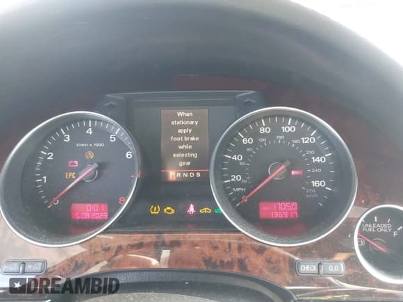 ✅ 2006 Audi A8 4.2L • VIN: WAULL44E16N024172 • Lot: 41773511. Wystawiony na IAAI z przebiegiem 136 917 mil. Bezpłatny archiwum sprzedaży aukcyjnych z USA i szczegółowy raport historii pojazdu na DreamBid. Zdjęcie 7.