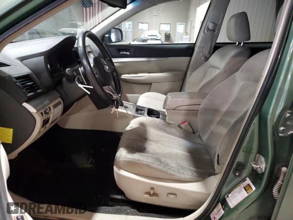 ✅ 2010 Subaru Outback Premium All-Weather Anniversary • VIN: 4S4BRBCCXA3333480 • Лот: 90817915. Опубликован ранее на Copart с пробегом 214 403 миль. Бесплатный доступ к архиву аукционных продаж из США и подробный отчёт об истории автомобиля на DreamBid. Изображение 7.