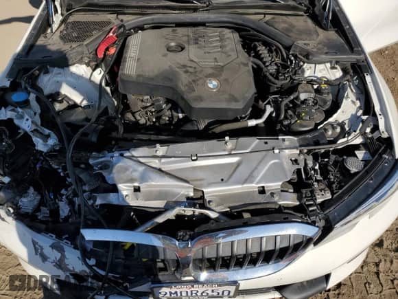 2022 BMW 3 Series 330i z VIN 3MW5R1J09N8C28220, wystawiony jako Copart lot #86172885 z przebiegiem 46 739 mil mil oraz Czysty tytuł • Clean title. Historia ofert i sprzedaży dostępna na DreamBid. Obrazek 11.