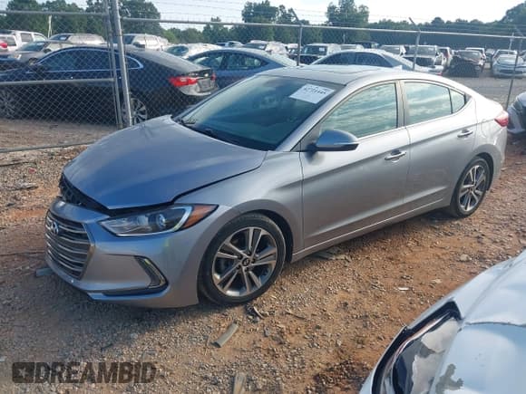✅ 2017 Hyundai Elantra Value Edition • VIN: 5NPD84LFXHH080956 • Lot: 42721445. Listed on IAAI with 97,806 mi. Free auction sales archive from the USA and detailed vehicle history report at DreamBid. Image 17.