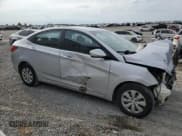 ✅ 2017 Hyundai Accent SE • VIN: KMHCT4AE9HU315739 • Лот: 70029934. Опубликован ранее на Copart с пробегом 97 872 миль. Бесплатный доступ к архиву аукционных продаж из США и подробный отчёт об истории автомобиля на DreamBid. Изображение 4.