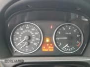 ✅ 2007 BMW 3 Series 328i • VIN: WBAVA335X7PG53075 • Лот: 87395085. Опубликован ранее на Copart с пробегом 187 200 миль. Бесплатный доступ к архиву аукционных продаж из США и подробный отчёт об истории автомобиля на DreamBid. Изображение 9.