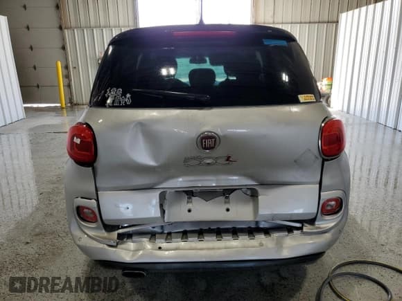 ✅ 2015 FIAT 500L Easy • VIN: ZFBCFABH3FZ034090 • Lot: 48546235. Listed on Copart with 116,395 mi. Free auction sales archive from the USA and detailed vehicle history report at DreamBid. Image 6.