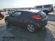✅ 2014 Hyundai Veloster • VIN: KMHTC6AD5EU215720 • Lot: 74894404. Wystawiony na Copart z przebiegiem 119 594 mil. Bezpłatny archiwum sprzedaży aukcyjnych z USA i szczegółowy raport historii pojazdu na DreamBid. Zdjęcie 2.