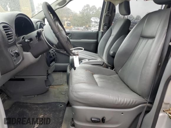 ✅ 2006 Dodge Grand Caravan SXT • VIN: 2D4GP44L96R766980 • Лот: 90838155. Опубликован ранее на Copart с пробегом 96 644 миль. Бесплатный доступ к архиву аукционных продаж из США и подробный отчёт об истории автомобиля на DreamBid. Изображение 7.
