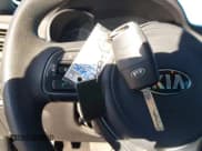 ✅ 2017 Kia Optima LX • VIN: 5XXGT4L36HG148361 • Lot: 43533989. Wystawiony na IAAI z przebiegiem 104 624 mil. Bezpłatny archiwum sprzedaży aukcyjnych z USA i szczegółowy raport historii pojazdu na DreamBid. Zdjęcie 11.