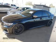 ✅ 2020 BMW 3 Series M340i • VIN: 3MW5U7J00L8B45533 • Lot: 43578053. Wystawiony na IAAI z przebiegiem 41 643 mil. Bezpłatny archiwum sprzedaży aukcyjnych z USA i szczegółowy raport historii pojazdu na DreamBid. Zdjęcie 15.
