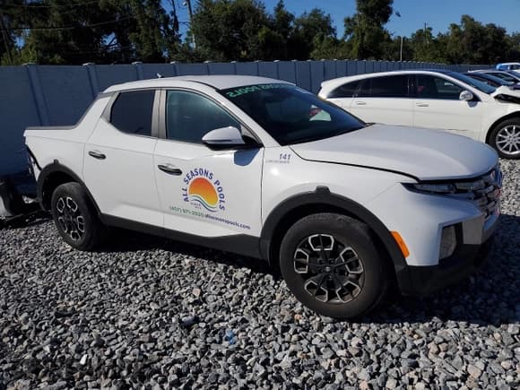 ✅ 2024 Hyundai Santa Cruz SEL • VIN: 5NTJB4AEXRH100477 • Lot: 87488495. Listed on Copart with 21,315 mi. Free auction sales archive from the USA and detailed vehicle history report at DreamBid. Image 4.