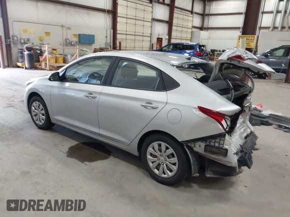 ✅ 2018 Hyundai Accent SE • VIN: 3KPC24A37JE034940 • Лот: 41927667. Опубликован ранее на IAAI с пробегом 87 906 миль. Бесплатный доступ к архиву аукционных продаж из США и подробный отчёт об истории автомобиля на DreamBid. Изображение 3.