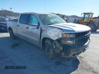 ✅ 2019 Chevrolet Silverado 1500 Custom Trail Boss • VIN: 3GCPYCEF2KG276295 • Lot: 41376338. Wystawiony na IAAI z przebiegiem 68 336 mil. Bezpłatny archiwum sprzedaży aukcyjnych z USA i szczegółowy raport historii pojazdu na DreamBid. Zdjęcie 1.