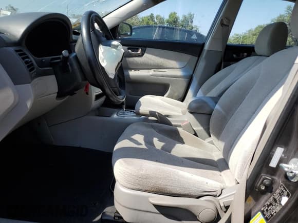 ✅ 2008 Kia Optima LX • VIN: KNAGE124885236722 • Лот: 57500715. Опубликован ранее на Copart с пробегом Не указан. Бесплатный доступ к архиву аукционных продаж из США и подробный отчёт об истории автомобиля на DreamBid. Изображение 7.