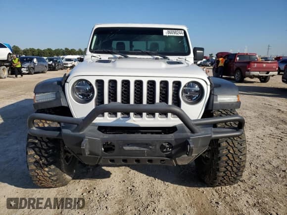 ✅ 2022 Jeep Gladiator Rubicon • VIN: 1C6JJTBG6NL142413 • Lot: 86098244. Listed on Copart with 20,750 mi. Free auction sales archive from the USA and detailed vehicle history report at DreamBid. Image 5.