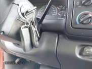 ✅ 2000 Dodge Dakota Sport • VIN: 1B7GL2AZ6YS634945 • Lot: 42335078. Wystawiony na IAAI z przebiegiem 195 618 mil. Bezpłatny archiwum sprzedaży aukcyjnych z USA i szczegółowy raport historii pojazdu na DreamBid. Zdjęcie 11.