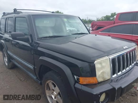 ✅ 2009 Jeep Commander Sport • VIN: 1J8HH48K29C542486 • Лот: 43113088. Опубликован ранее на IAAI с пробегом 11 миль. Бесплатный доступ к архиву аукционных продаж из США и подробный отчёт об истории автомобиля на DreamBid. Изображение 6.