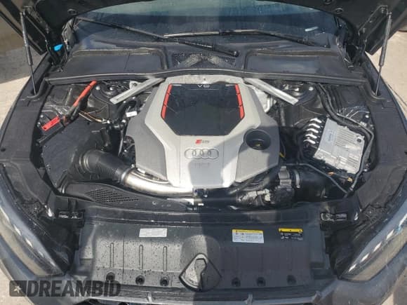 ✅ 2024 Audi RS 5 Sportback • VIN: WUAAWCF54RA900689 • Лот: 77674404. Опубликован ранее на Copart с пробегом 7 496 миль. Бесплатный доступ к архиву аукционных продаж из США и подробный отчёт об истории автомобиля на DreamBid. Изображение 11.