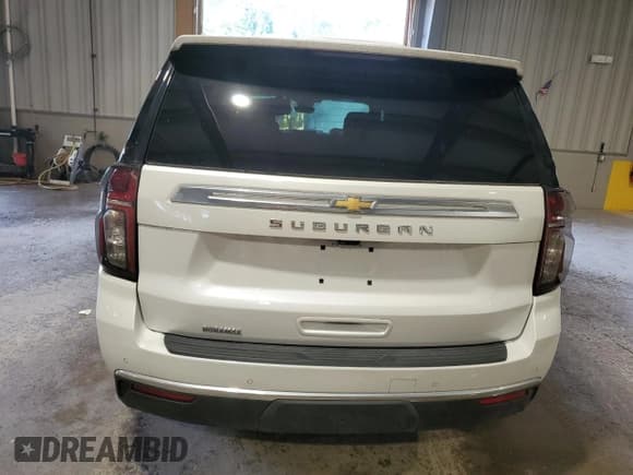 ✅ 2023 Chevrolet Suburban High Country • VIN: 1GNSKGKT3PR482608 • Lot: 62395875. Wystawiony na Copart z przebiegiem 14 382 mil. Bezpłatny archiwum sprzedaży aukcyjnych z USA i szczegółowy raport historii pojazdu na DreamBid. Zdjęcie 6.