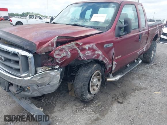 ✅ 2004 Ford F-250 XL • VIN: 1FTNX20P64EB08707 • Лот: 42505550. Опубликован ранее на IAAI с пробегом 147 245 миль. Бесплатный доступ к архиву аукционных продаж из США и подробный отчёт об истории автомобиля на DreamBid. Изображение 6.
