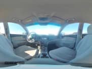 ✅ 2007 Kia Optima LX • VIN: KNAGE124475130198 • Лот: 45585255. Опубликован ранее на Copart с пробегом 303 974 миль. Бесплатный доступ к архиву аукционных продаж из США и подробный отчёт об истории автомобиля на DreamBid. Изображение 13.